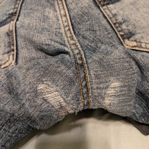 Sold - Picture 9 of 10